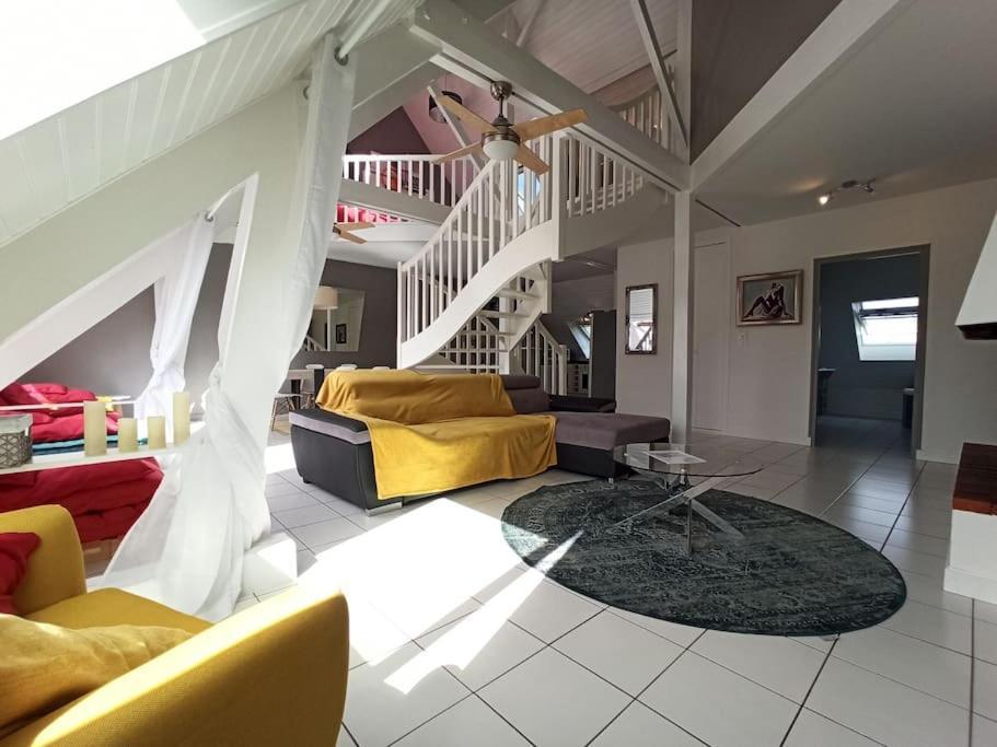 Superbe Loft 90m² Proche Parc Expo Apartment